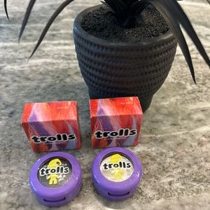 MAC Trolls eyeshadow